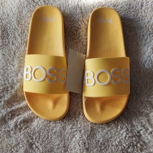 Hugo Boss slides EU41